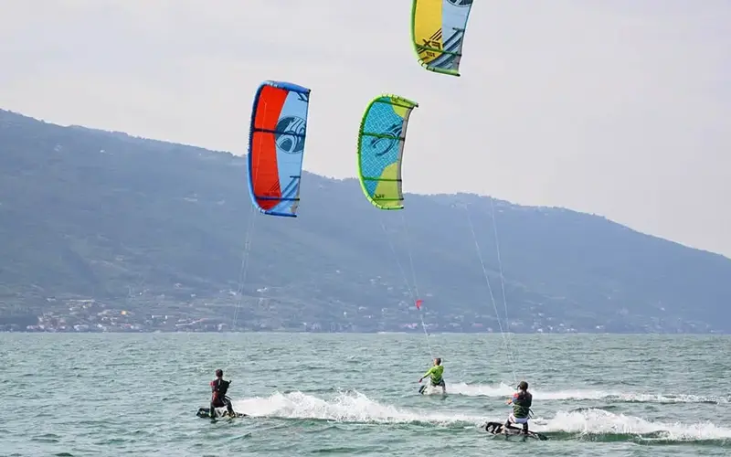 باشگاه ورزش های آبی کایرو